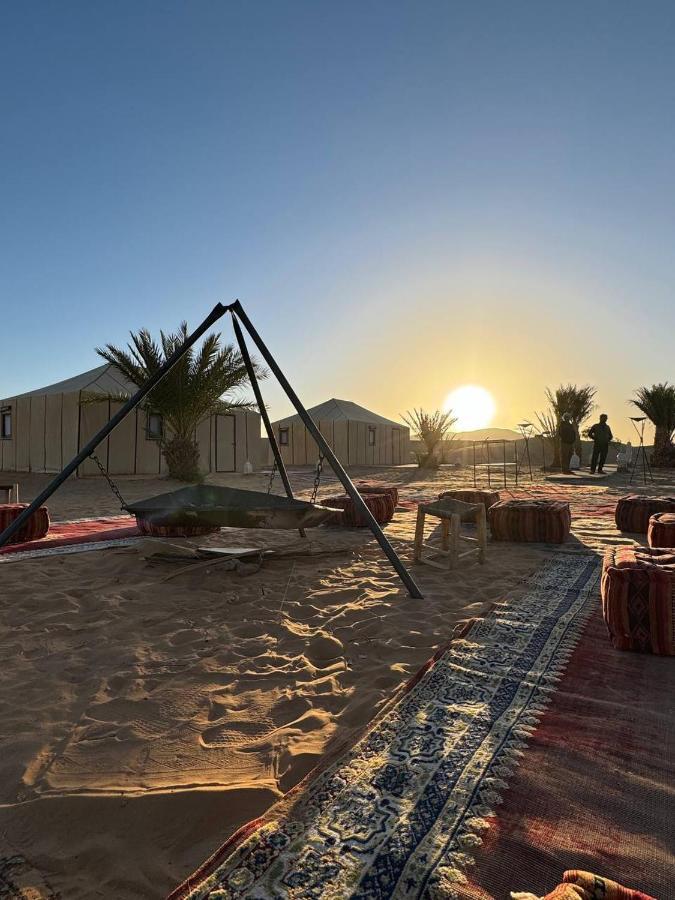 Sahara Dunes Luxury Camp Merzouga Εξωτερικό φωτογραφία